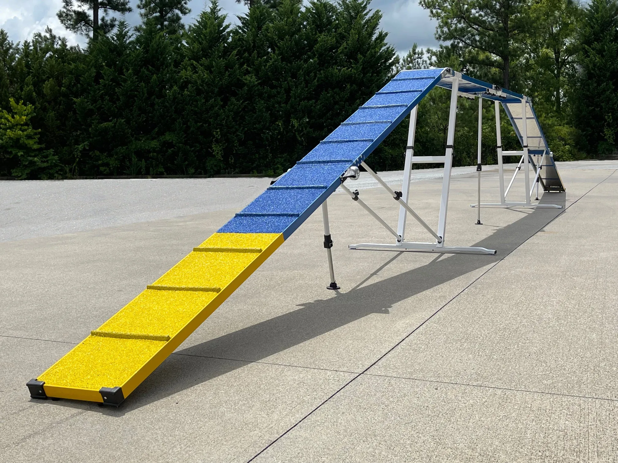 *8’ Dog Walk, Rubber Top, Aluminium Boards, Metal Steel Structure, On-Wheels Interface Ready