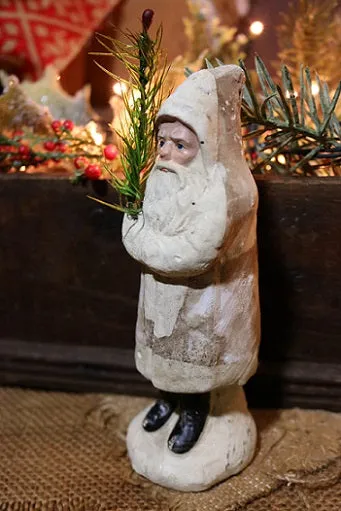 Belsnickle Santa Dovetailed Box Greens Lights Up