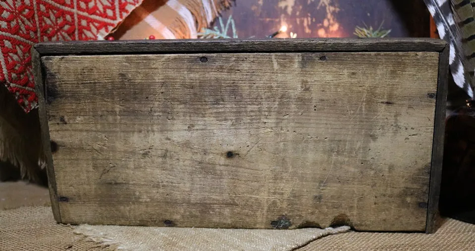 Belsnickle Santa Dovetailed Box Greens Lights Up