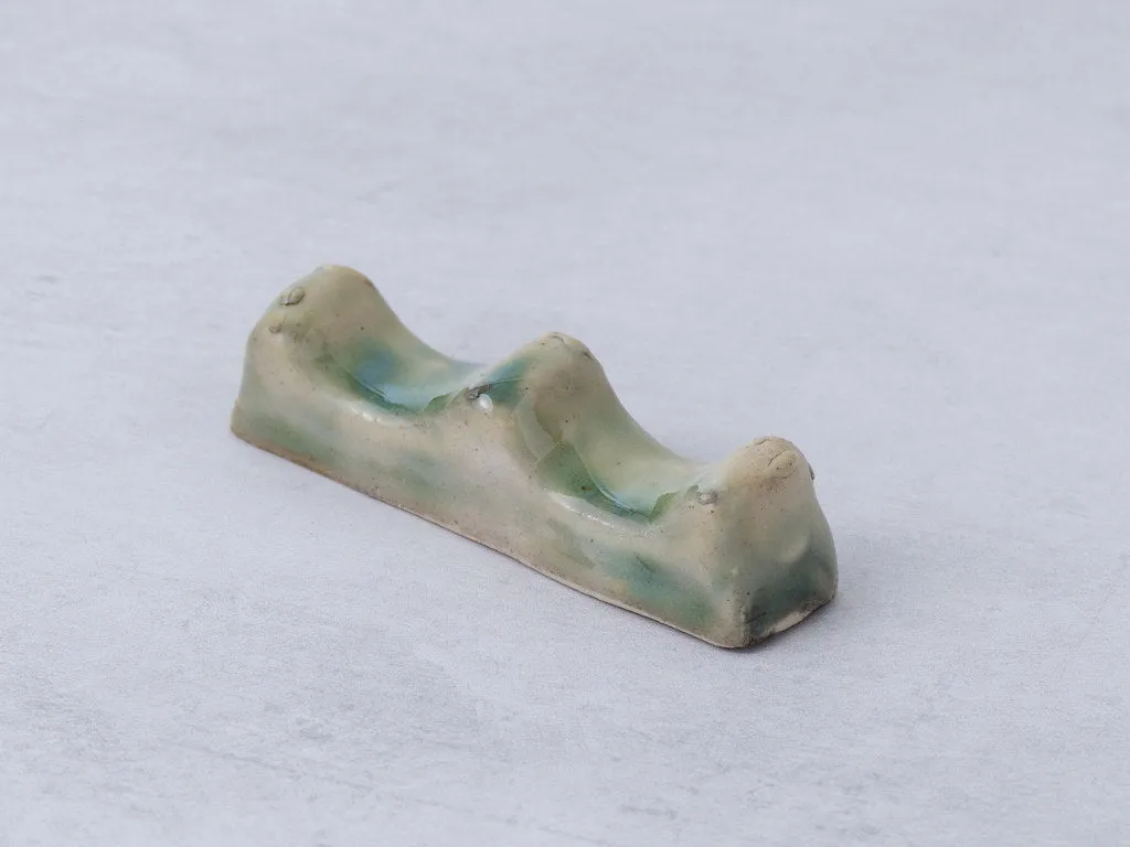 Cutlery Rest by Noharaya Kiln
