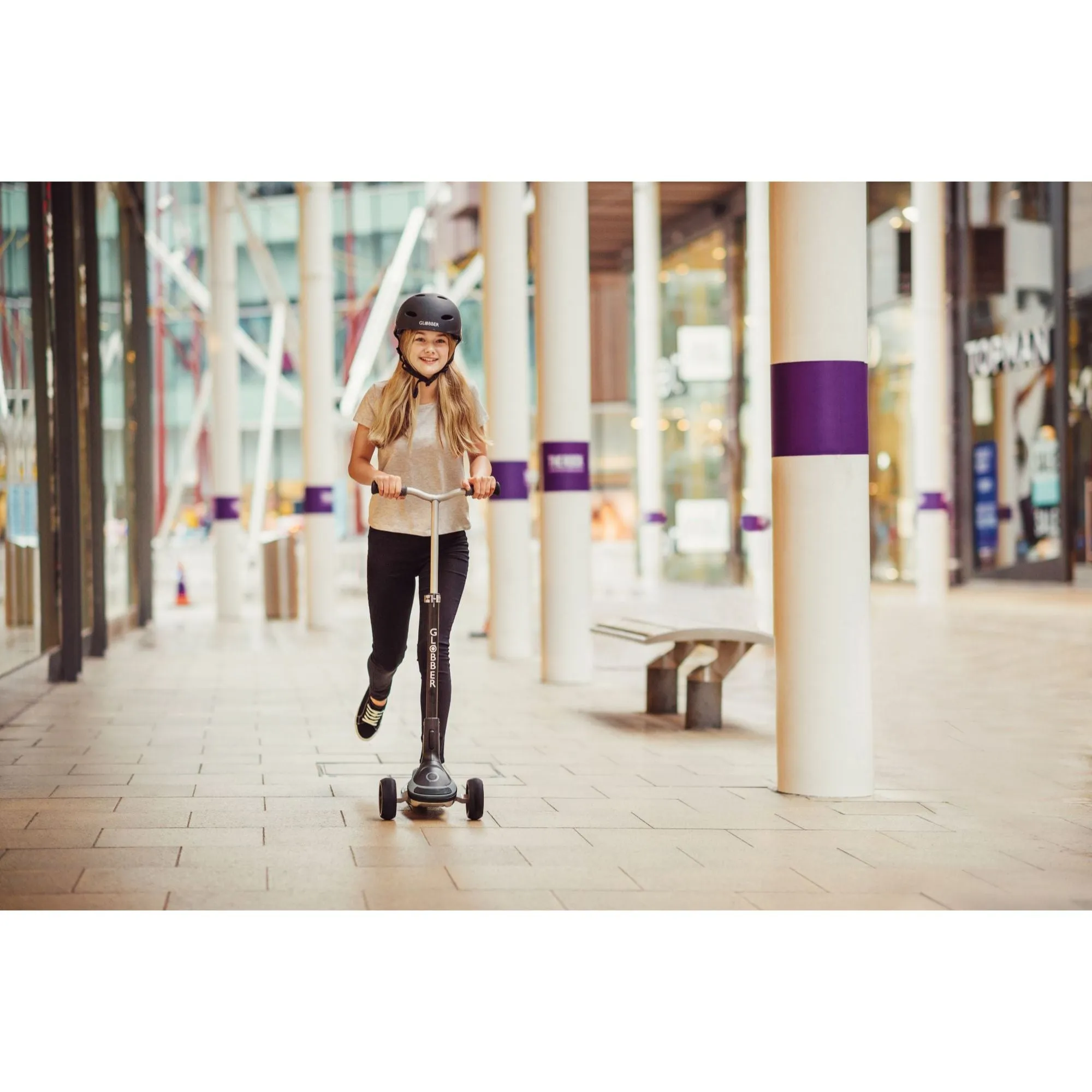 Globber Ultimum Lights Scooter - Black / Charcoal Grey (5y )