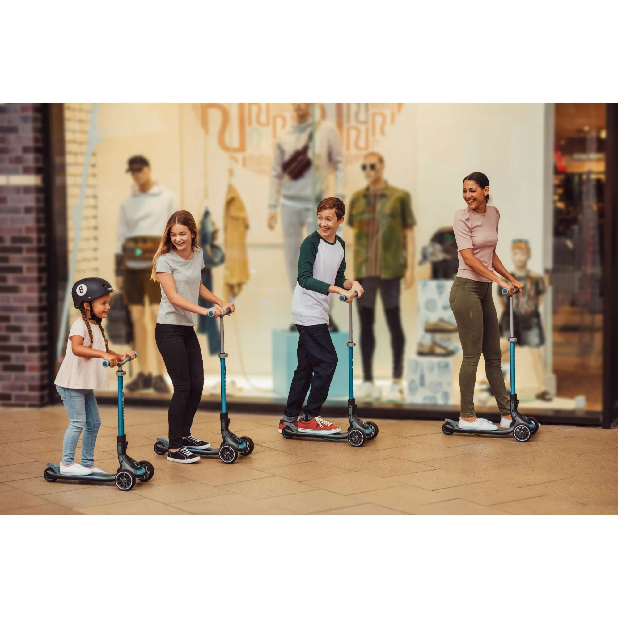 Globber Ultimum Lights Scooter - Sky Blue (5y )