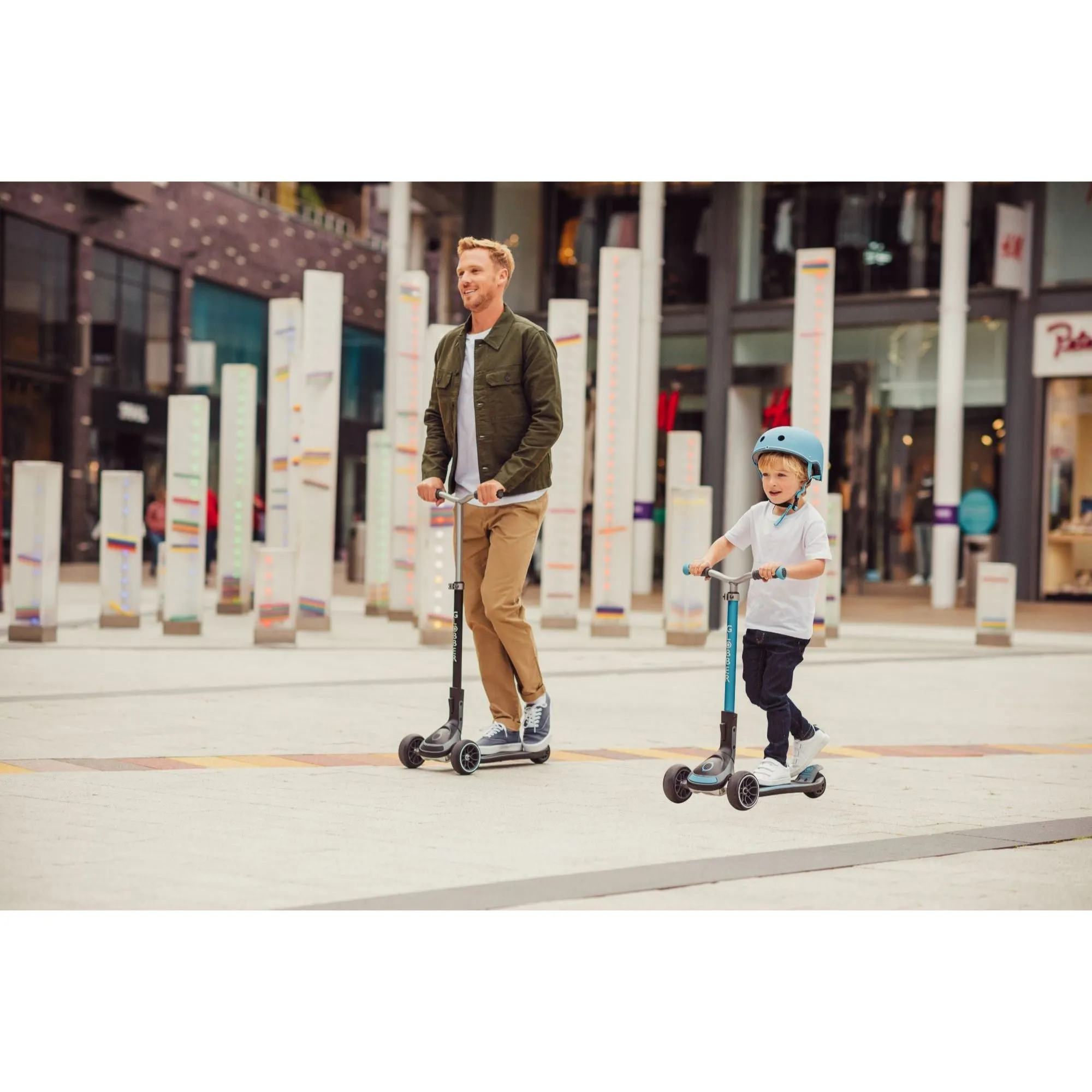 Globber Ultimum Lights Scooter - Sky Blue (5y )