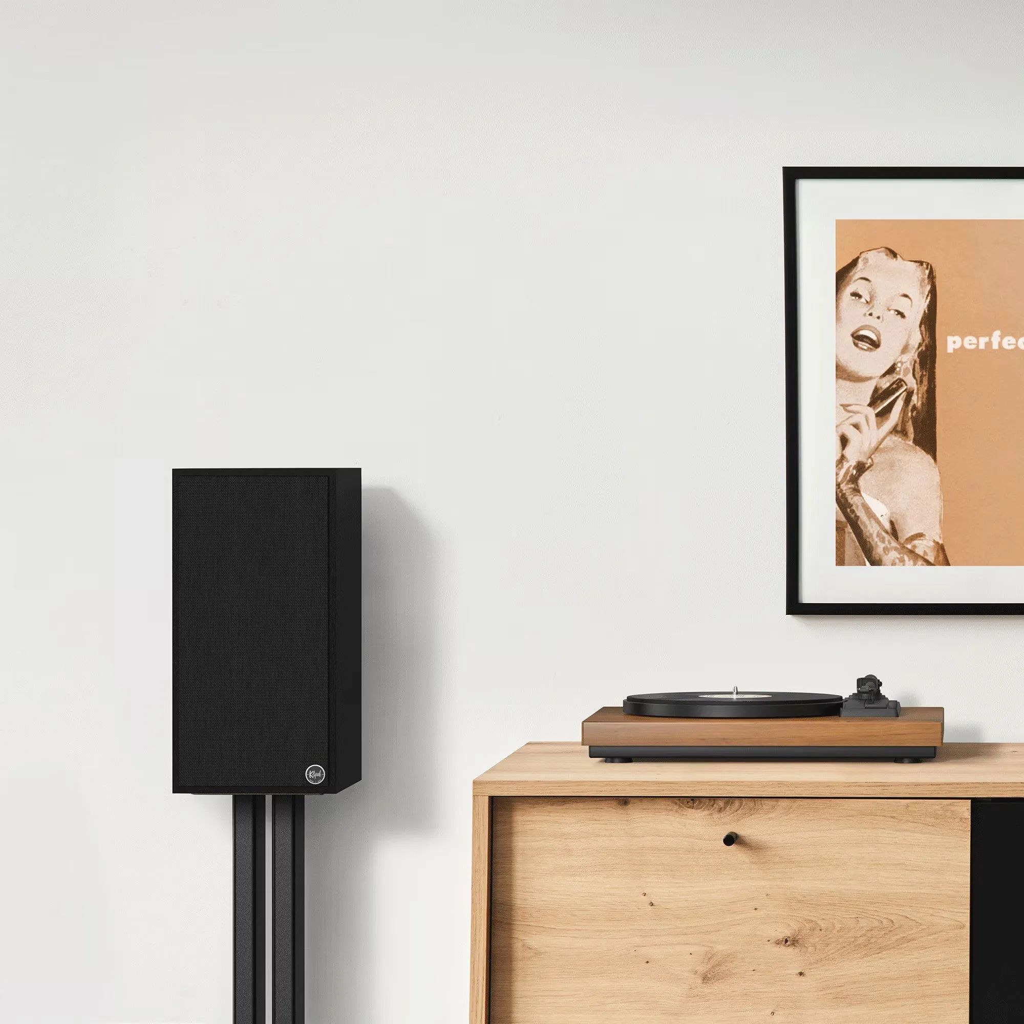 Klipsch The Sevens 6.5" aktyvios lentyninės garso kolonėlės su HDMI ARC