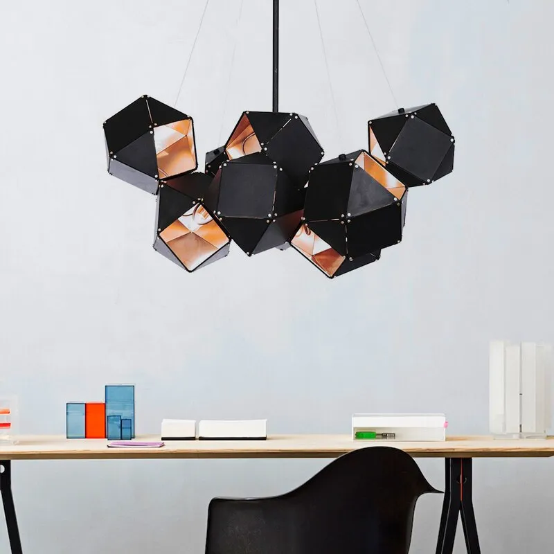 Molecules Hanging Light - Perfectly Illuminating Spaces