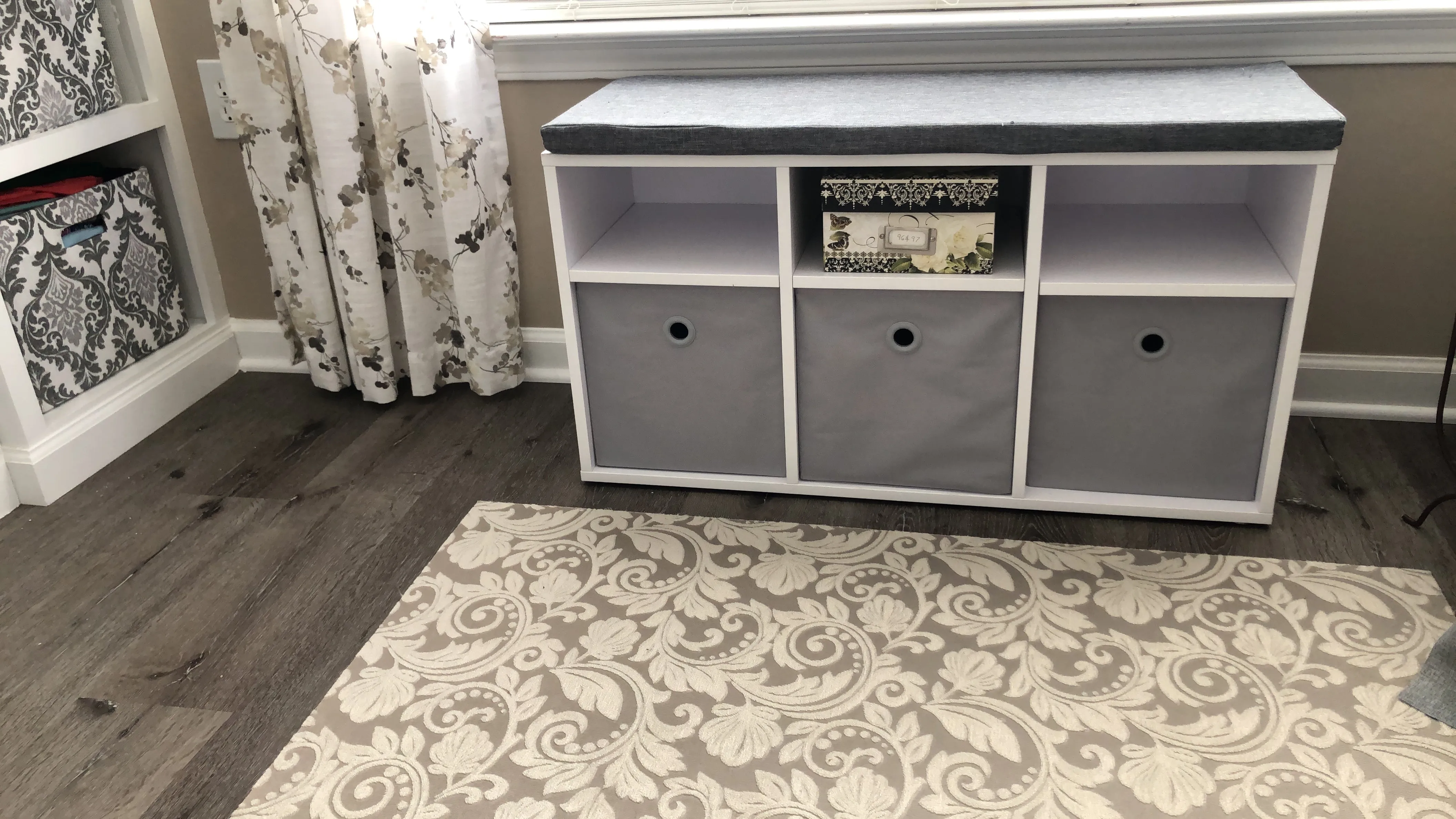 Shoe Bench, Shoe Storage Organizer with 6 Compartments and 3 Adjustable Shelves, Cushioned Seat, Compact and Narrow