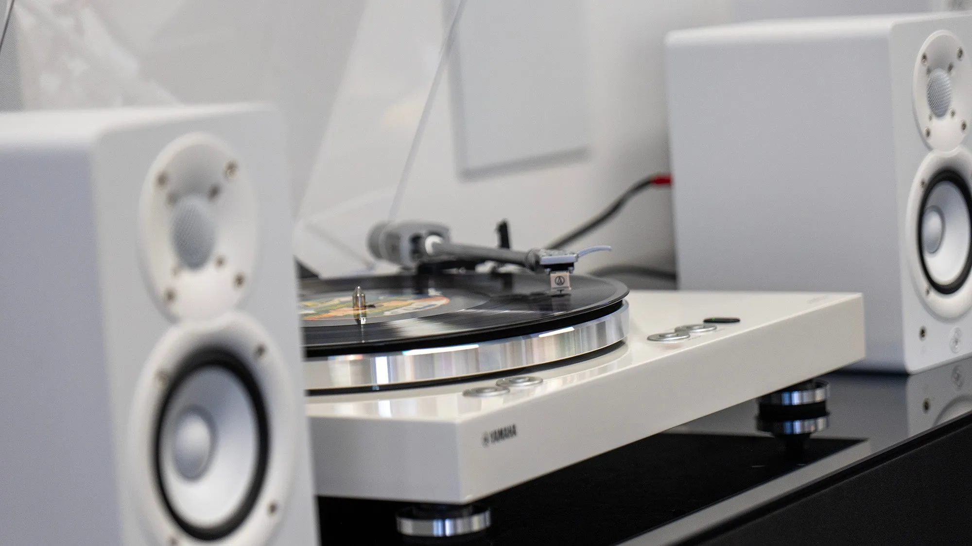 Yamaha Mini Essentials Hi-Fi Bundle